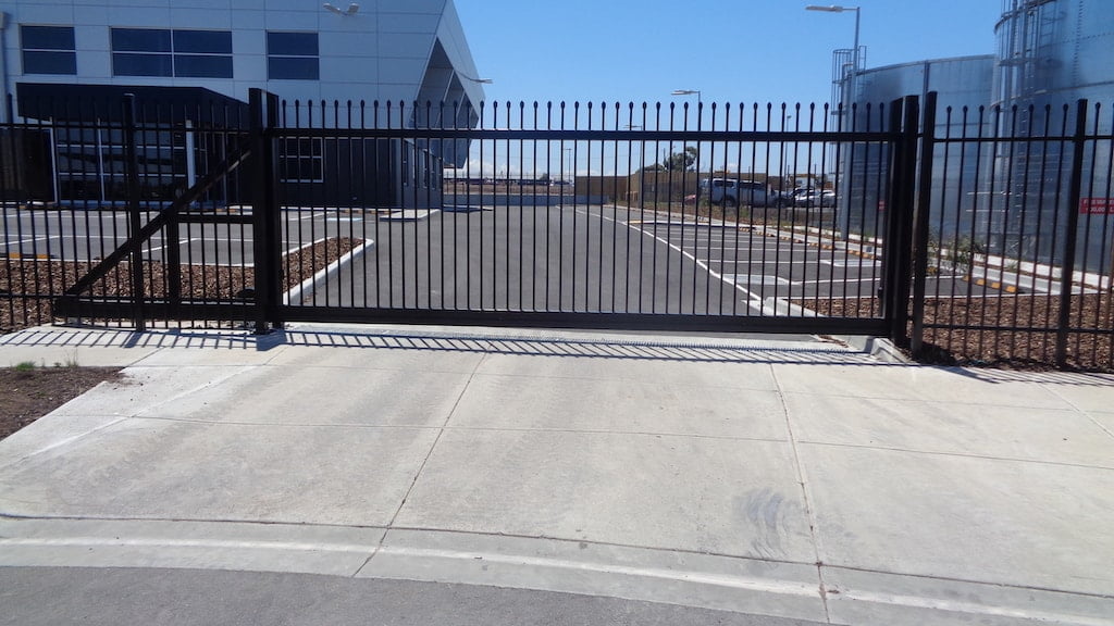 factory fencing project (3)-min | Dandenong Gate Co. Pty Ltd